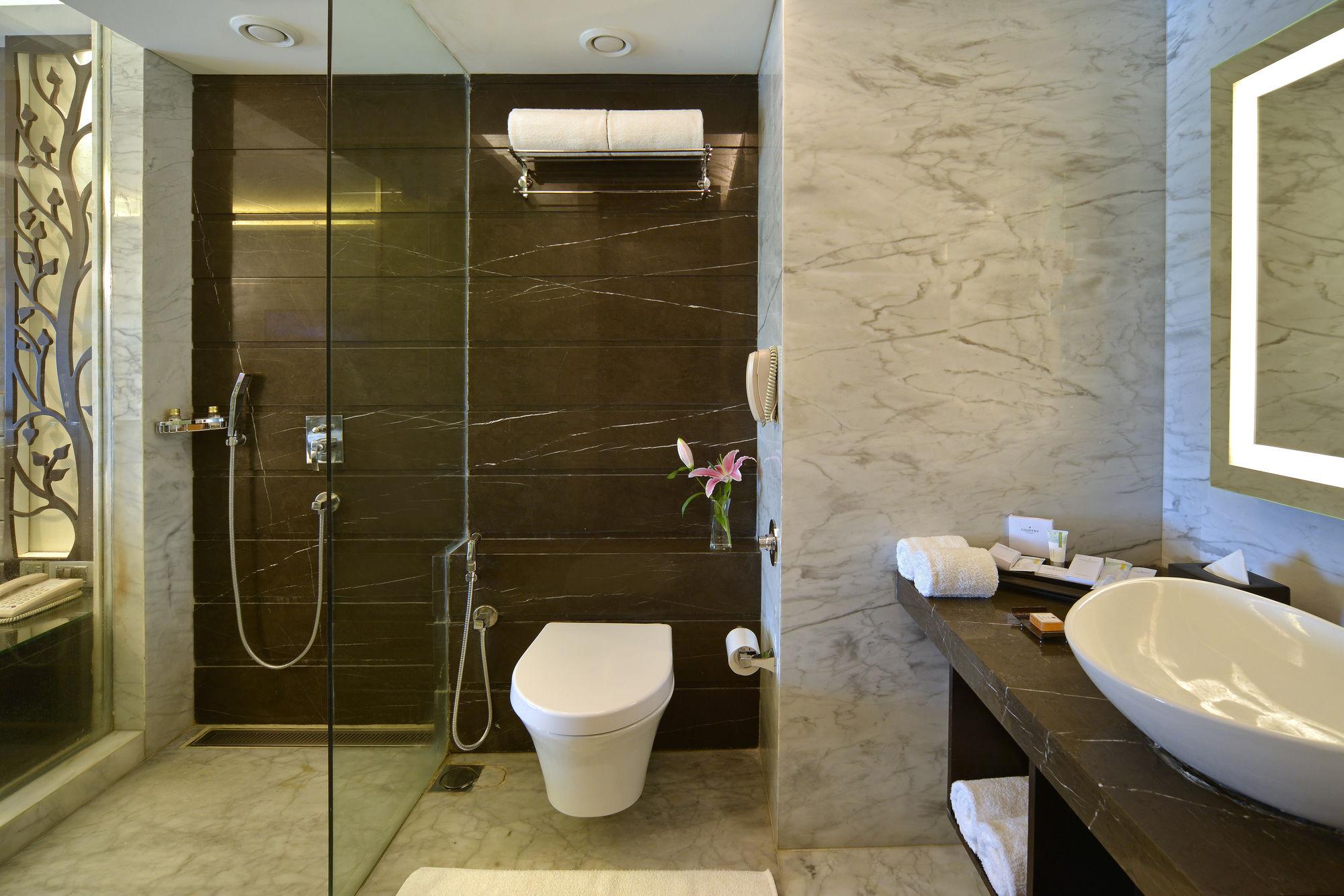Country Inn & Suites By Radisson, Bengaluru Hebbal Road Extérieur photo