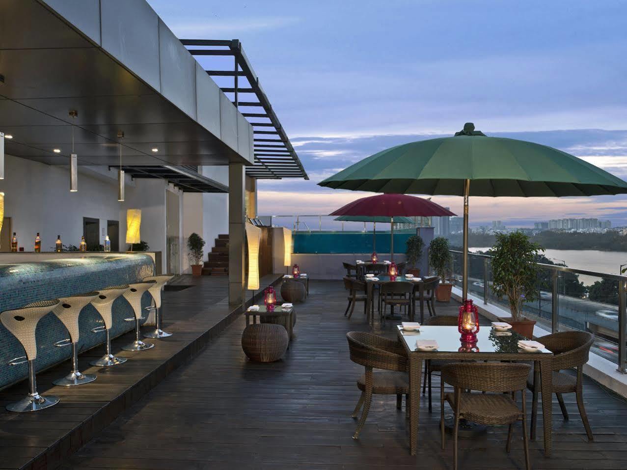 Country Inn & Suites By Radisson, Bengaluru Hebbal Road Extérieur photo